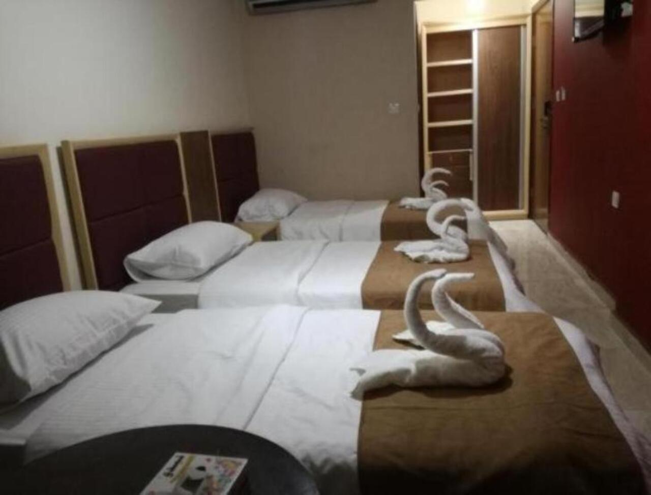 The Yacht Hotel Aqaba Extérieur photo