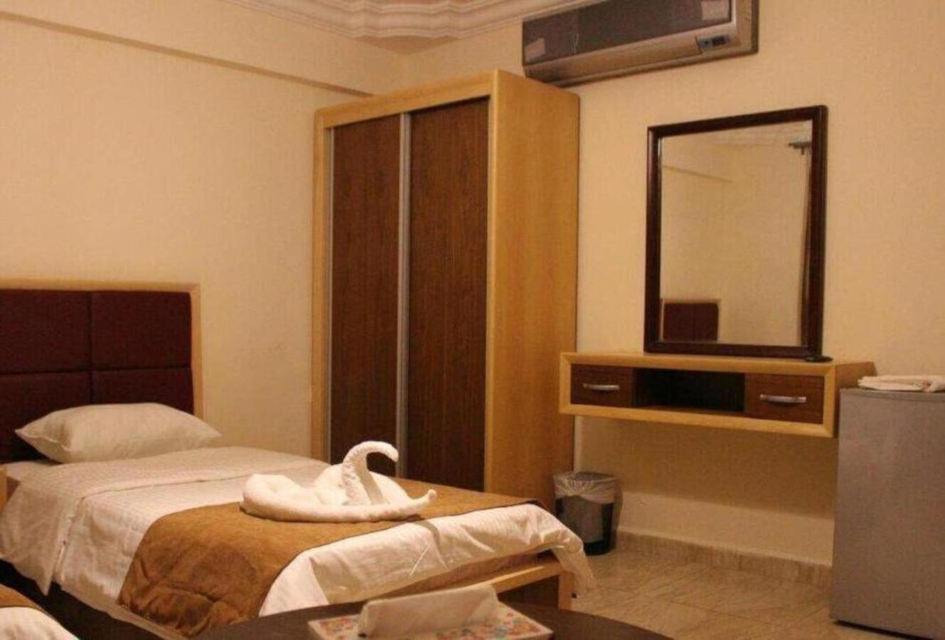 The Yacht Hotel Aqaba Extérieur photo